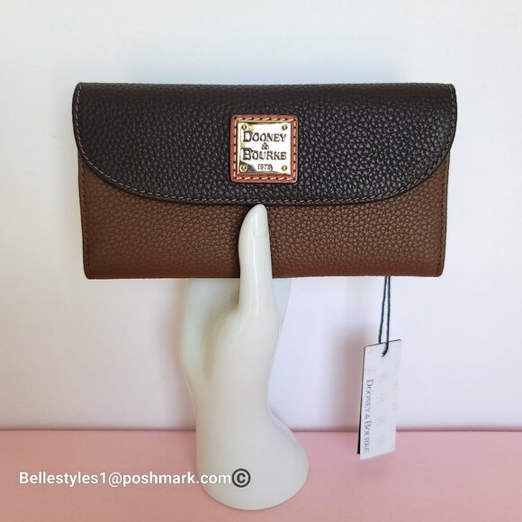 DOONEY & BOURKE Colorblocked Pebbled Grain Leather Continental Clutch Wallet - Picture 6 of 16